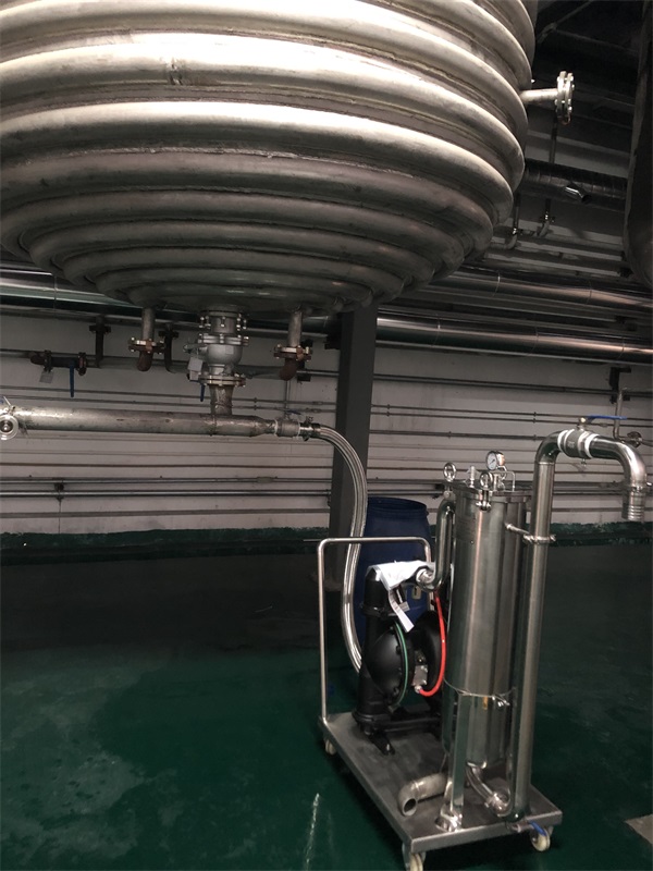 膠水過濾器(圖1)